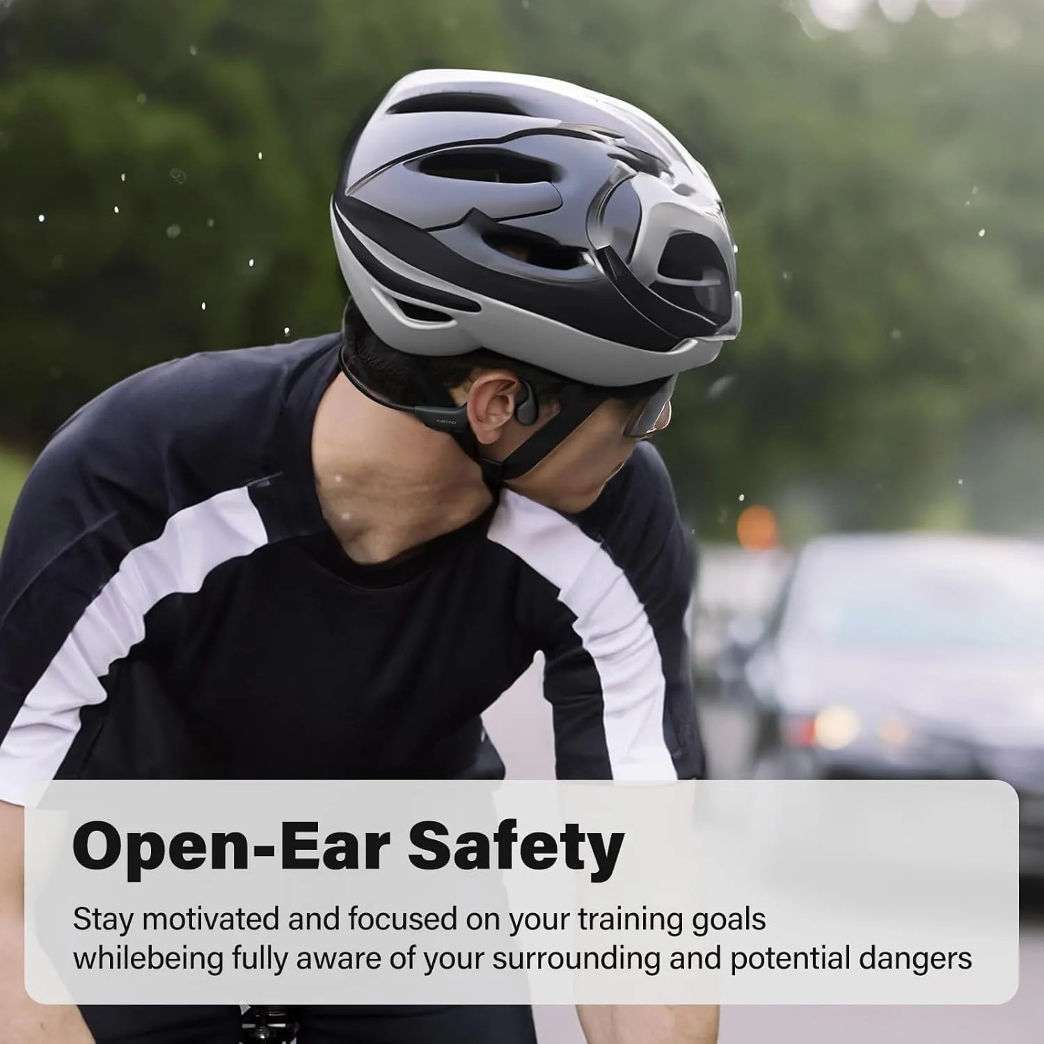 Bone Conduction Headphones, Open Ear Headphones Wireless Earphones, 32GB MP3, 8 Hours Playtime, Bluetooth 5.3, IP68 Waterproof Earphones for Running and Fitness Workout - Black