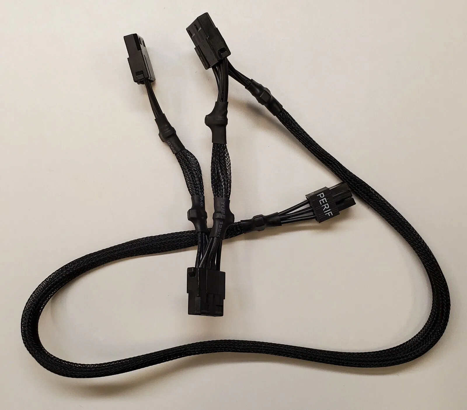 New EVGA SuperNOVA 6-pin 3x 4pin Molex Cable W001-00-000137